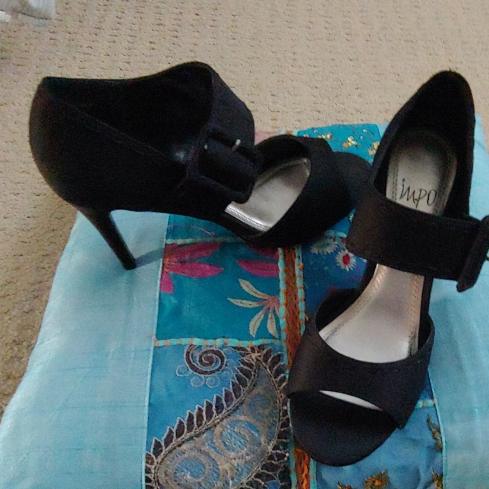 Impo satin heels with strap